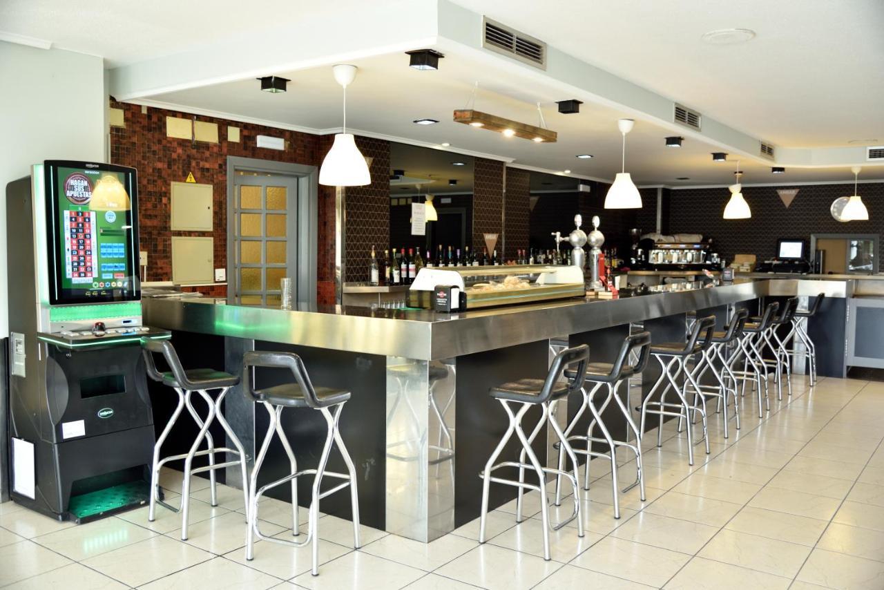 Hotel Sierra De Arcos Andorra Luaran gambar